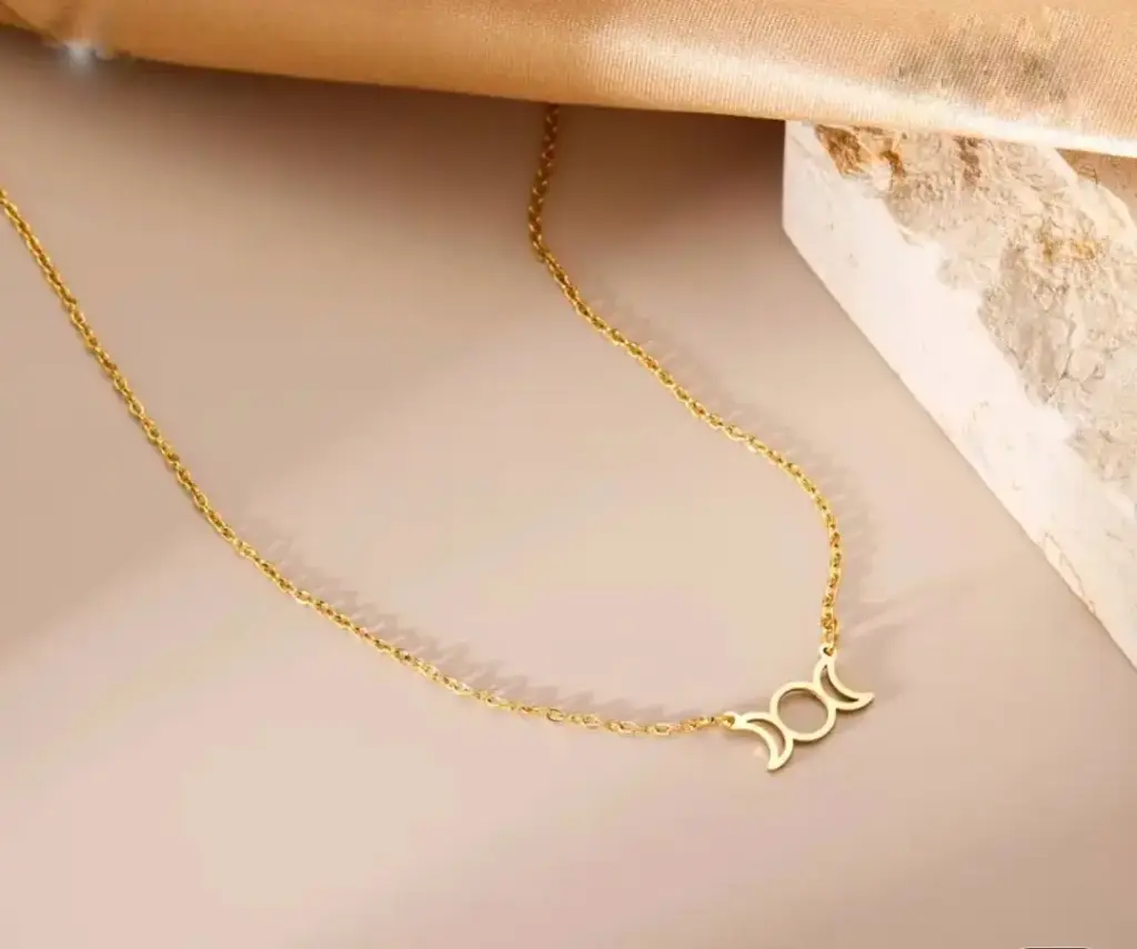 Varëse me modelin e fazës së hënës